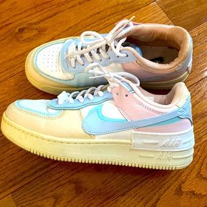 Nike air force 1 pastel colors.